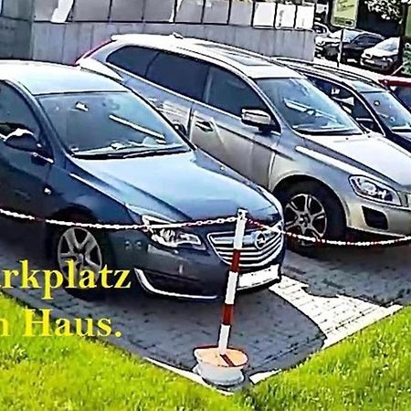 Neuseusslitz Pension Muench "Am Anger" מראה חיצוני תמונה