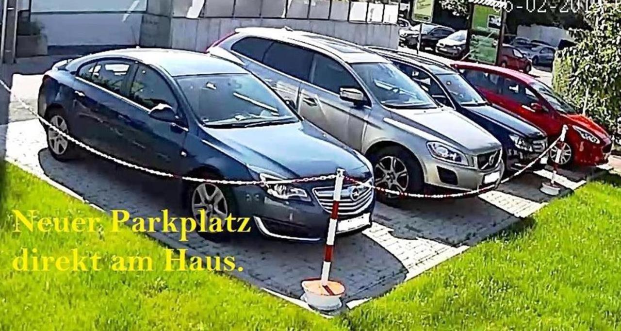 Neuseusslitz Pension Muench "Am Anger" מראה חיצוני תמונה